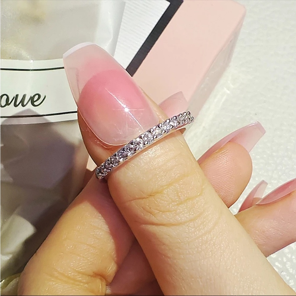 New 925 Silver Wedding Engagement Eternity Diamond Ring - Picture 4 of 4